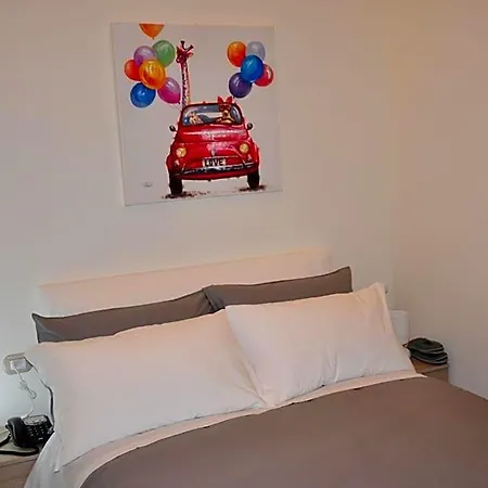 Chiaia 216 Oda ve Kahvaltı 4*