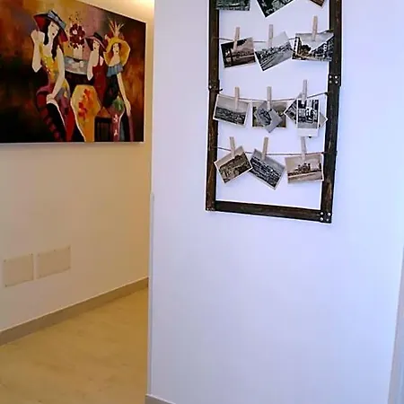 Chiaia 216 Bed & Breakfast Naples