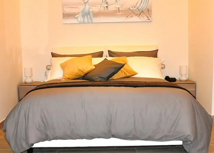 Chiaia 216 Bed & Breakfast