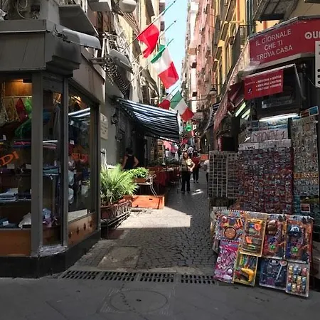 Chiaia 216 فندق مبيت وإفطار